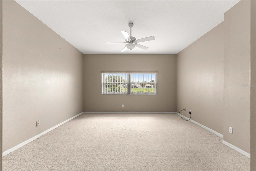 For Sale: $313,483 (3 beds, 2 baths, 2374 Square Feet)
