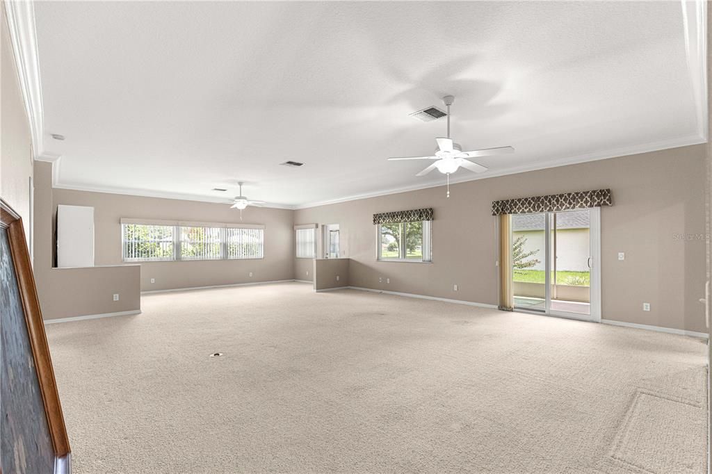 For Sale: $313,483 (3 beds, 2 baths, 2374 Square Feet)