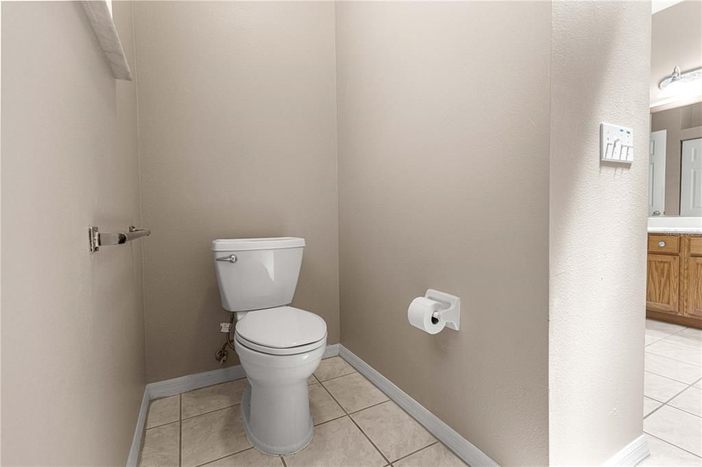 For Sale: $313,483 (3 beds, 2 baths, 2374 Square Feet)