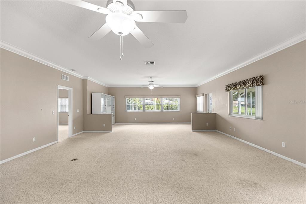 For Sale: $313,483 (3 beds, 2 baths, 2374 Square Feet)