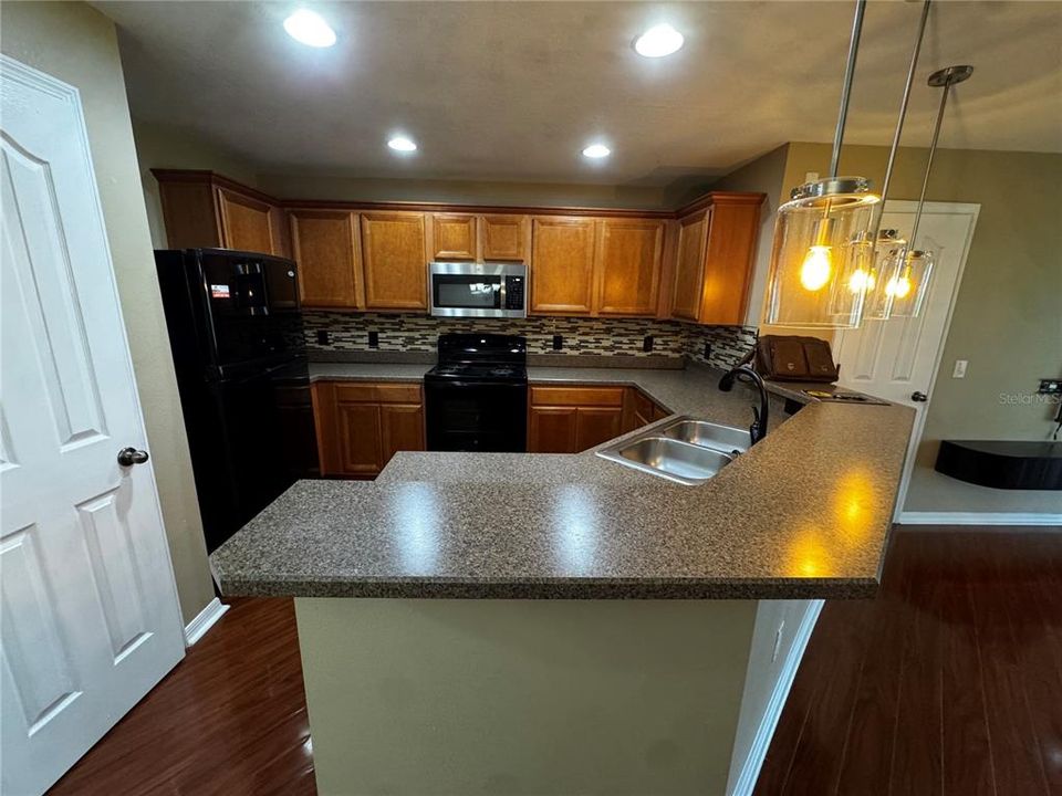 En Venta: $238,888 (3 camas, 2 baños, 1584 Pies cuadrados)