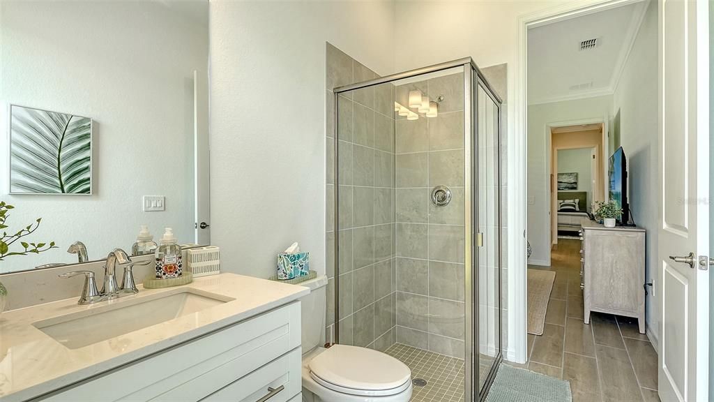 For Rent: $10,500 (3 beds, 3 baths, 2650 Square Feet)