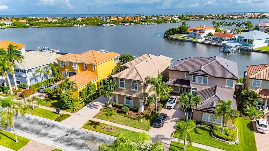 На продажу: $1,299,000 (4 спален, 3 ванн, 3022 Квадратных фут)