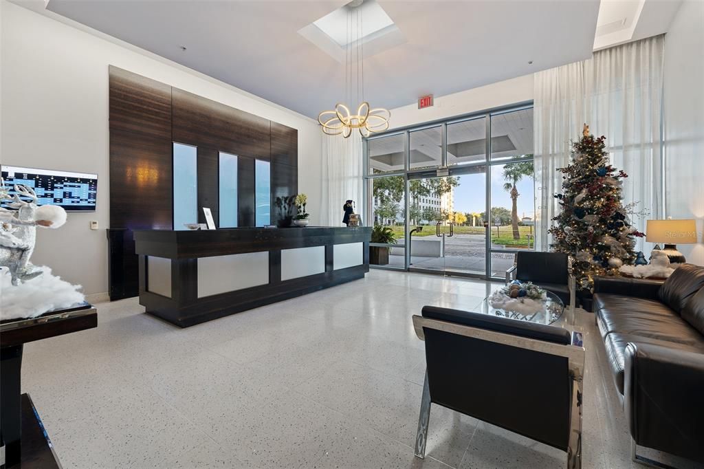 В аренду: $3,950 (2 спален, 2 ванн, 1765 Квадратных фут)
