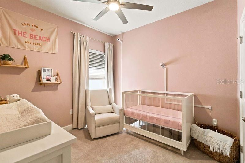 En Venta: $399,900 (4 camas, 2 baños, 2021 Pies cuadrados)