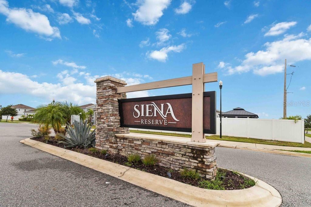 En Venta: $399,900 (4 camas, 2 baños, 2021 Pies cuadrados)