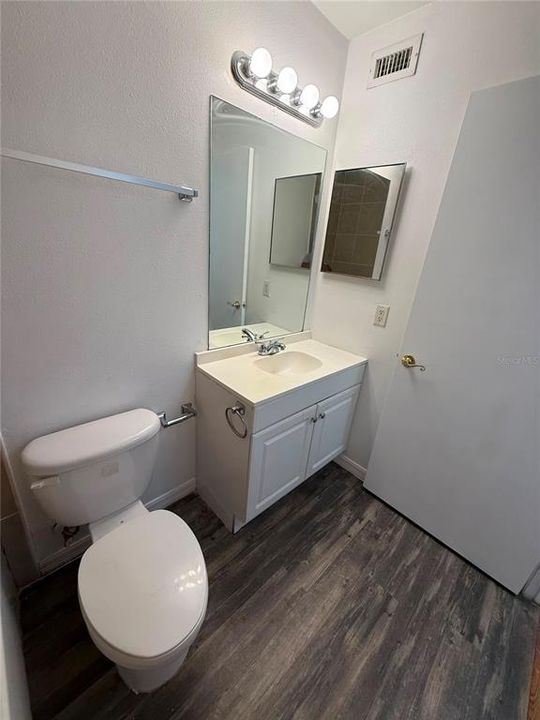 For Sale: $295,000 (4 beds, 3 baths, 2406 Square Feet)