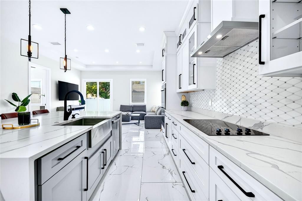 На продажу: $875,000 (4 спален, 3 ванн, 2406 Квадратных фут)