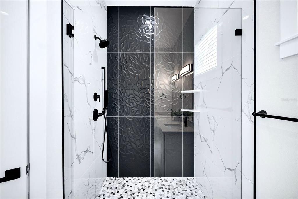 На продажу: $875,000 (4 спален, 3 ванн, 2406 Квадратных фут)
