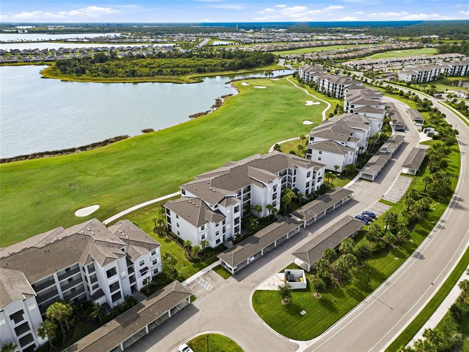 На продажу: $224,900 (2 спален, 2 ванн, 1198 Квадратных фут)