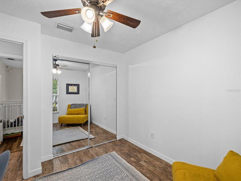 For Sale: $330,000 (3 beds, 2 baths, 1287 Square Feet)