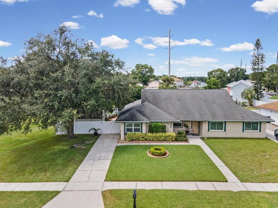 For Sale: $330,000 (3 beds, 2 baths, 1287 Square Feet)