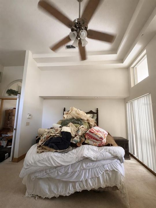 For Sale: $860,000 (4 beds, 3 baths, 2890 Square Feet)