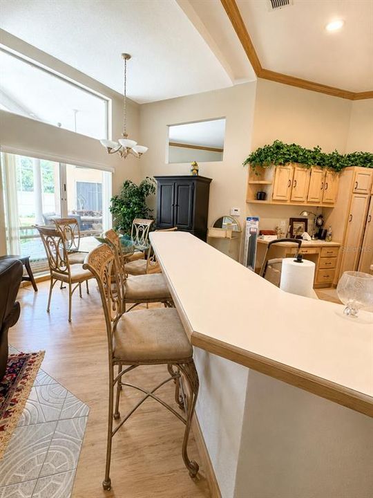 For Sale: $860,000 (4 beds, 3 baths, 2890 Square Feet)