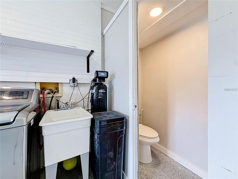 出租: $3,395 (3 贝兹, 2 浴室, 1539 平方英尺)