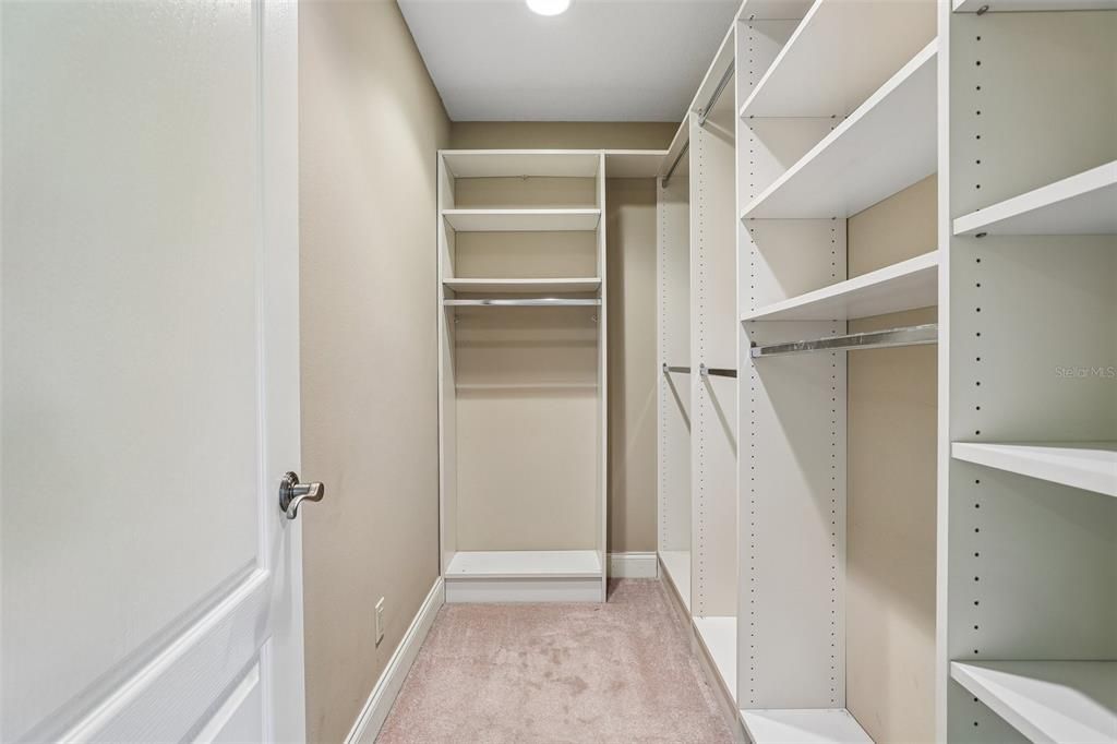 For Sale: $875,000 (3 beds, 3 baths, 2792 Square Feet)