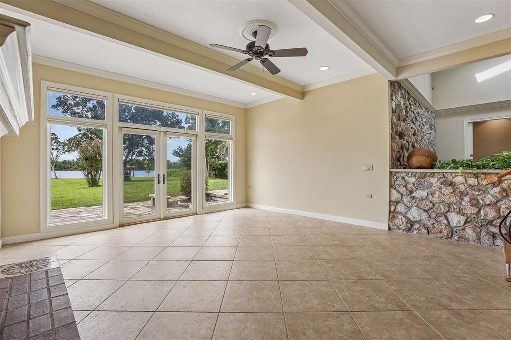 For Sale: $875,000 (3 beds, 3 baths, 2792 Square Feet)