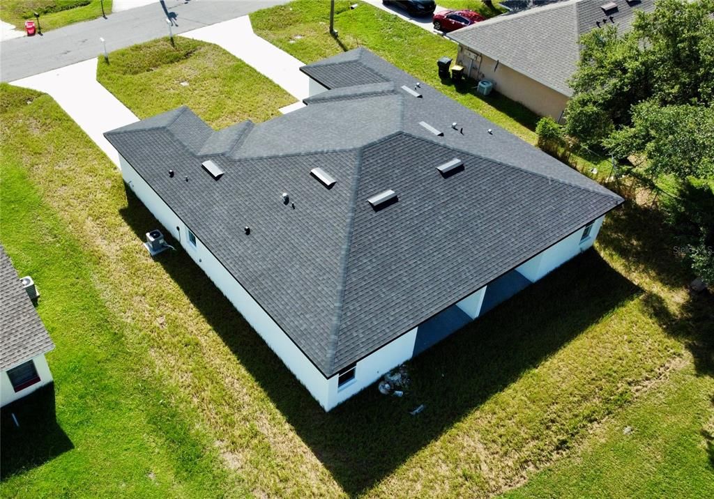 For Rent: $1,600 (3 beds, 2 baths, 1162 Square Feet)