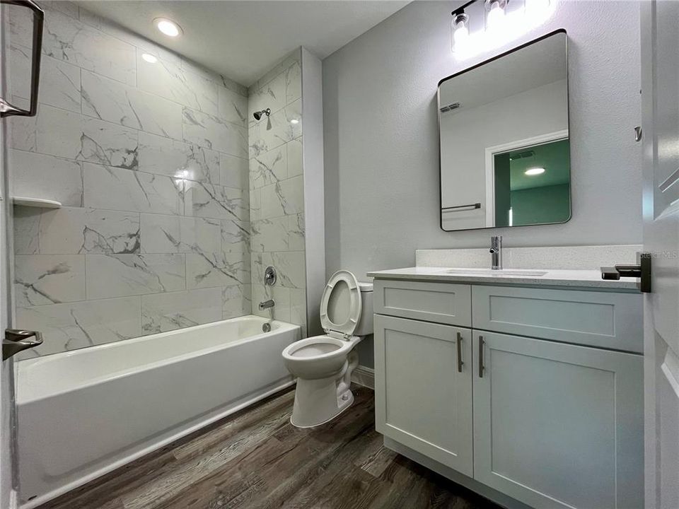 For Rent: $1,600 (3 beds, 2 baths, 1162 Square Feet)