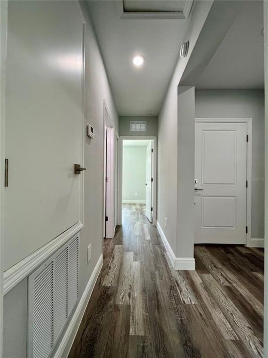 For Rent: $1,600 (3 beds, 2 baths, 1162 Square Feet)