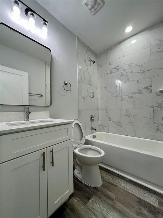 For Rent: $1,600 (3 beds, 2 baths, 1162 Square Feet)