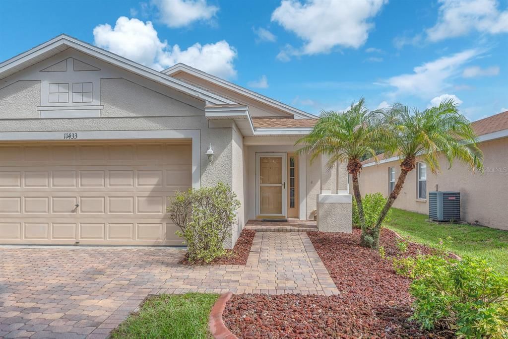 For Sale: $295,000 (2 beds, 2 baths, 1430 Square Feet)
