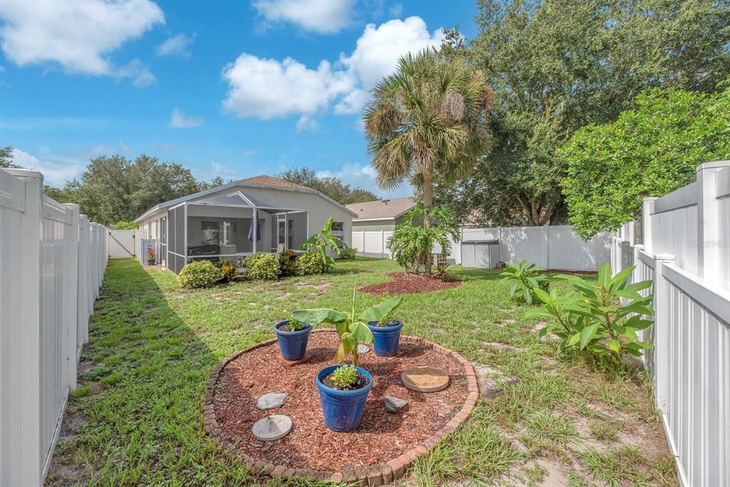 For Sale: $295,000 (2 beds, 2 baths, 1430 Square Feet)