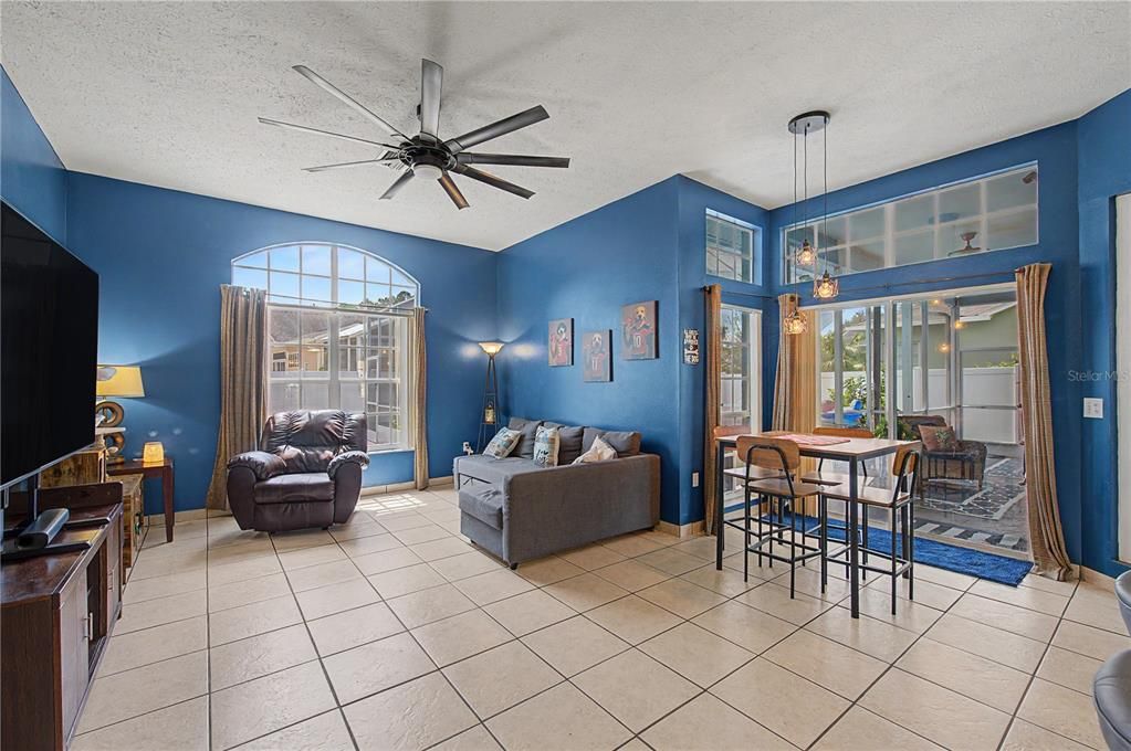 For Sale: $420,000 (3 beds, 2 baths, 1984 Square Feet)