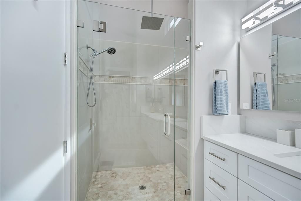 For Sale: $1,600,000 (3 beds, 2 baths, 2733 Square Feet)
