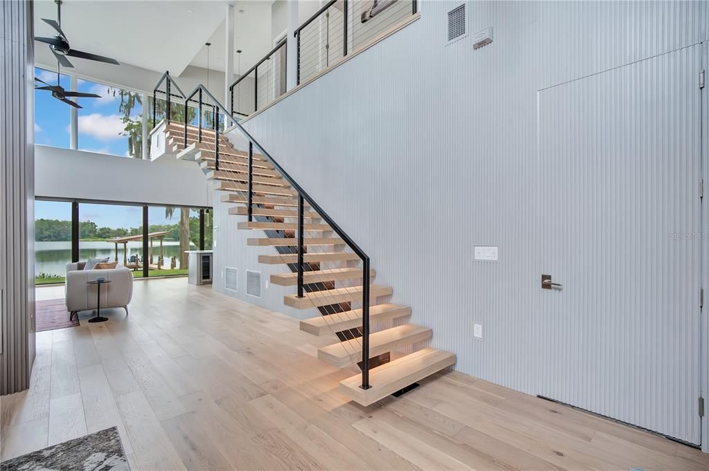 For Sale: $1,600,000 (3 beds, 2 baths, 2733 Square Feet)