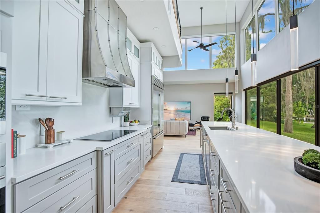 For Sale: $1,600,000 (3 beds, 2 baths, 2733 Square Feet)