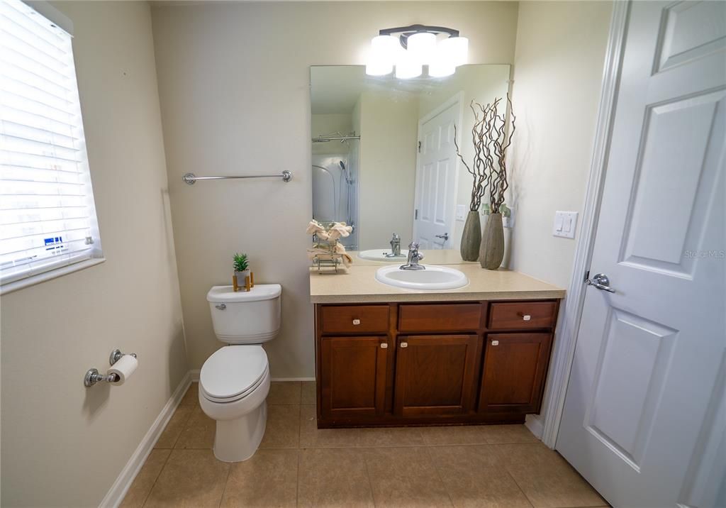 For Sale: $375,000 (4 beds, 2 baths, 1604 Square Feet)