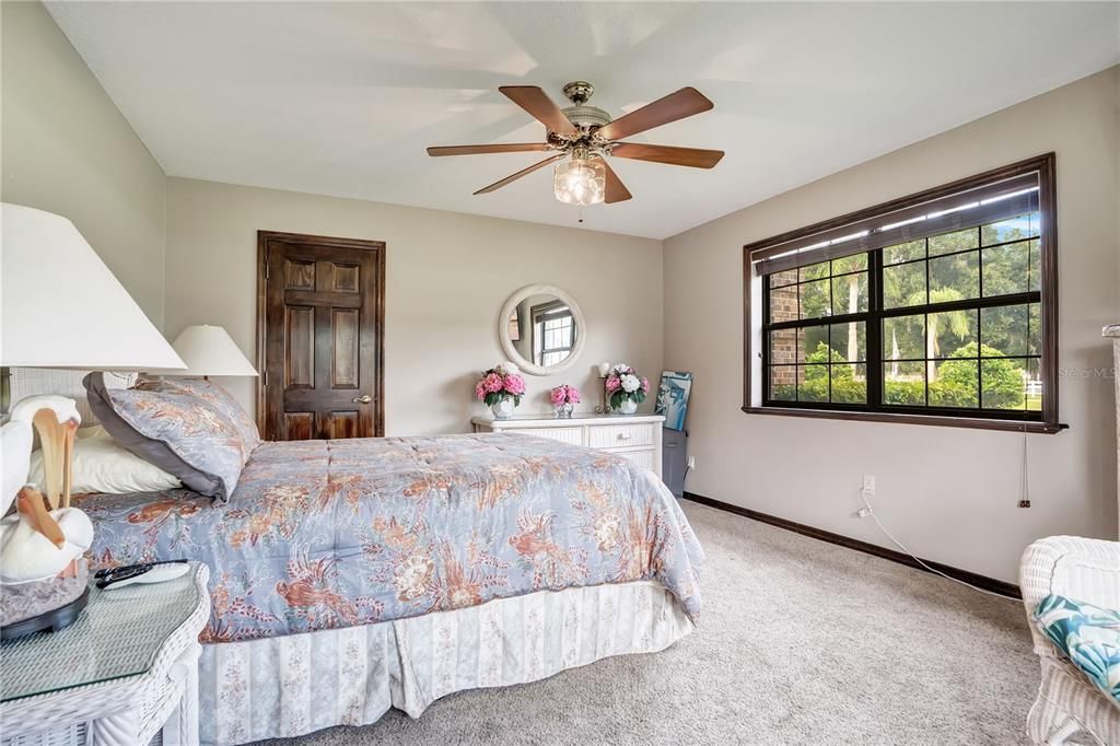 For Sale: $2,000,000 (5 beds, 6 baths, 8715 Square Feet)