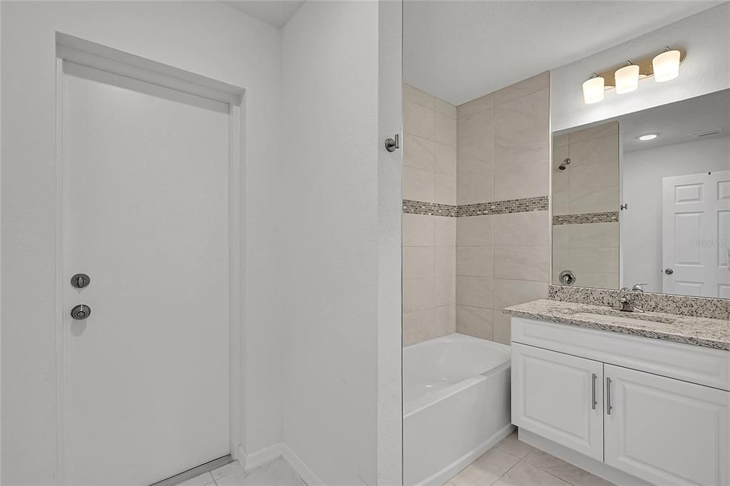 For Sale: $330,000 (4 beds, 2 baths, 1866 Square Feet)