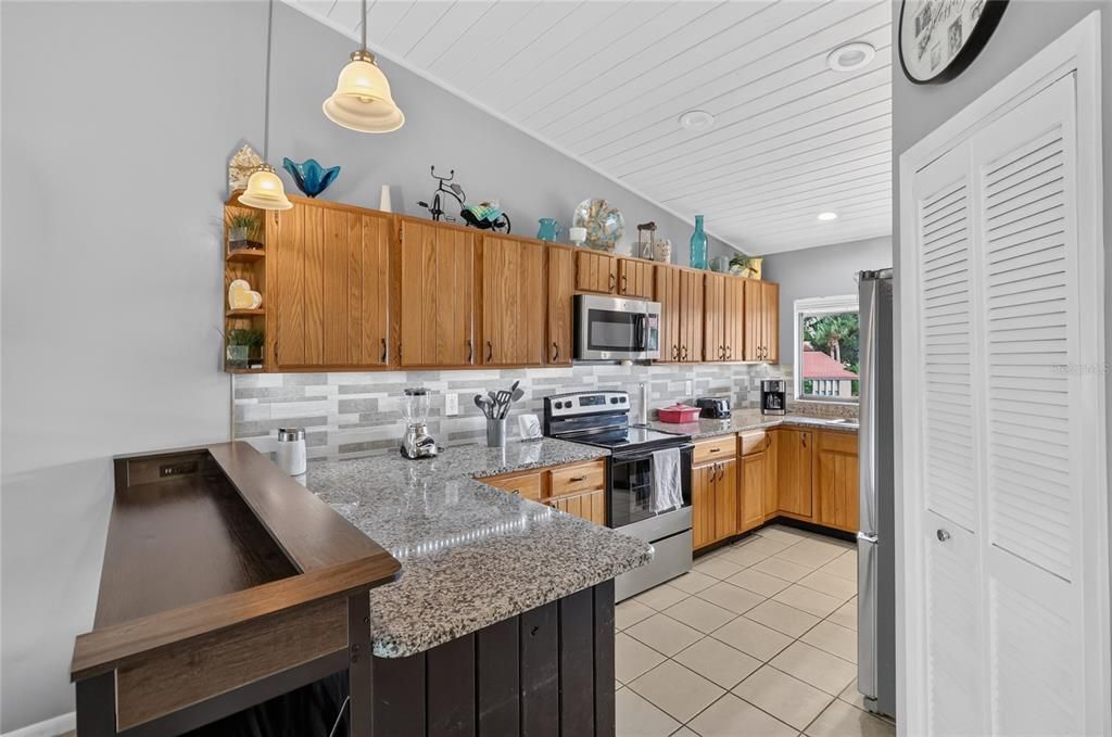 En Venta: $167,500 (2 camas, 2 baños, 1560 Pies cuadrados)