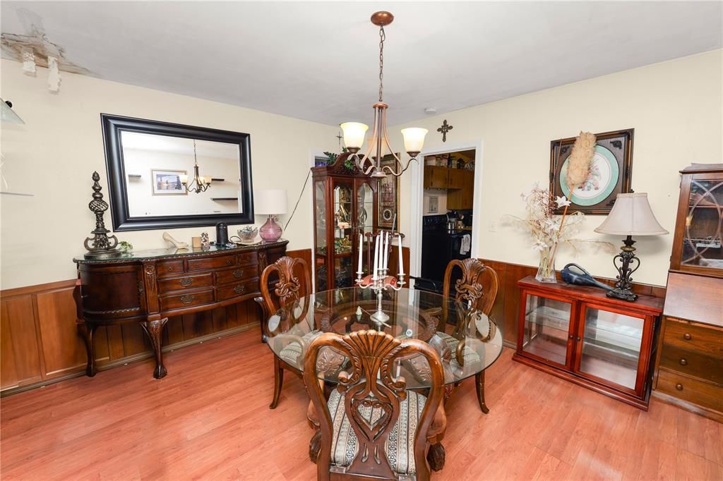 En Venta: $225,000 (3 camas, 1 baños, 1240 Pies cuadrados)