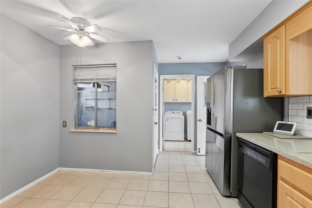 For Sale: $279,900 (2 beds, 2 baths, 1694 Square Feet)