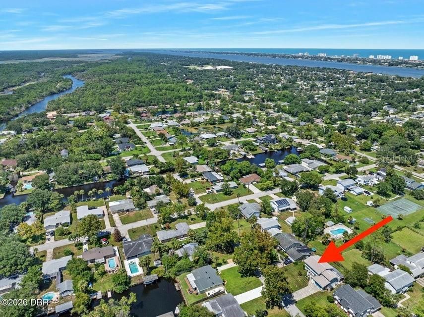 На продажу: $399,000 (5 спален, 2 ванн, 2610 Квадратных фут)