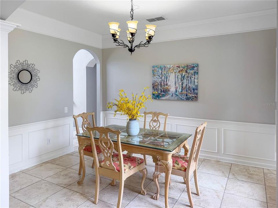 En Venta: $700,000 (5 camas, 3 baños, 3253 Pies cuadrados)