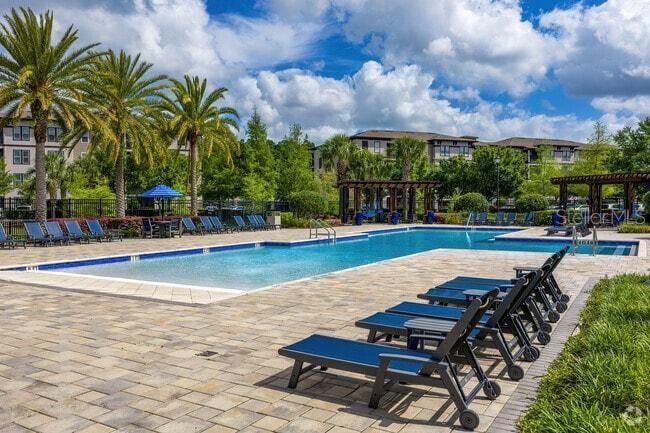 В аренду: $1,550 (1 спален, 1 ванн, 854 Квадратных фут)
