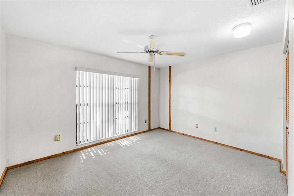 For Sale: $360,000 (2 beds, 2 baths, 1478 Square Feet)