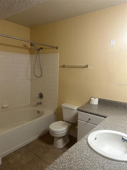 For Rent: $1,525 (1 beds, 1 baths, 667 Square Feet)