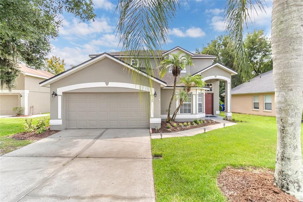 For Sale: $539,000 (3 beds, 2 baths, 2418 Square Feet)