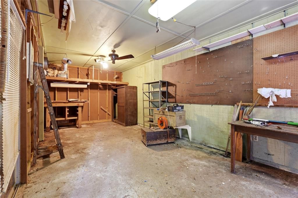 En Venta: $250,000 (2 camas, 2 baños, 1598 Pies cuadrados)