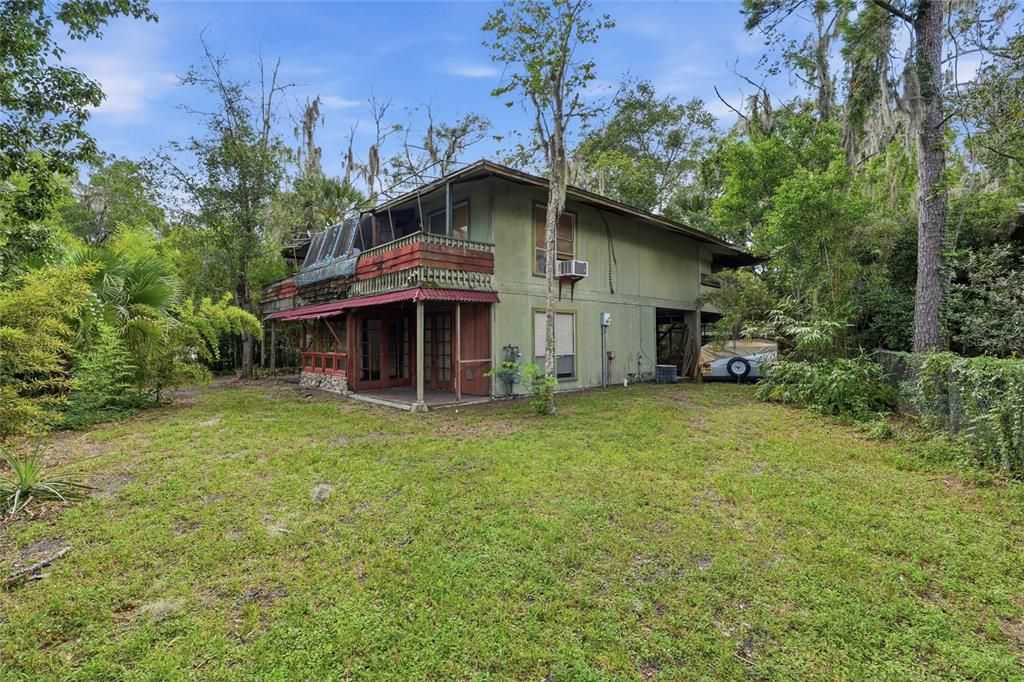 En Venta: $250,000 (2 camas, 2 baños, 1598 Pies cuadrados)