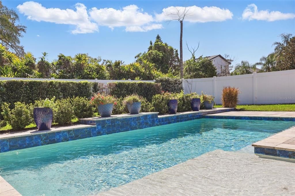 For Rent: $10,000 (6 beds, 4 baths, 3806 Square Feet)