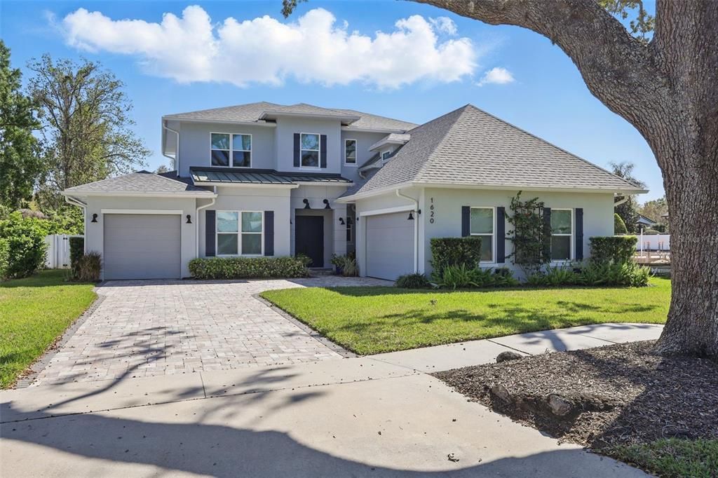 For Rent: $10,000 (6 beds, 4 baths, 3806 Square Feet)