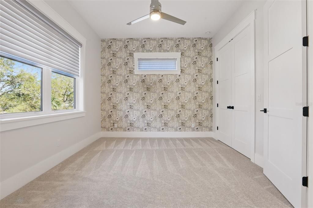For Rent: $10,000 (6 beds, 4 baths, 3806 Square Feet)