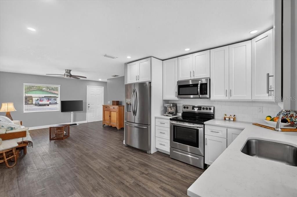 En Venta: $525,000 (4 camas, 0 baños, 1680 Pies cuadrados)