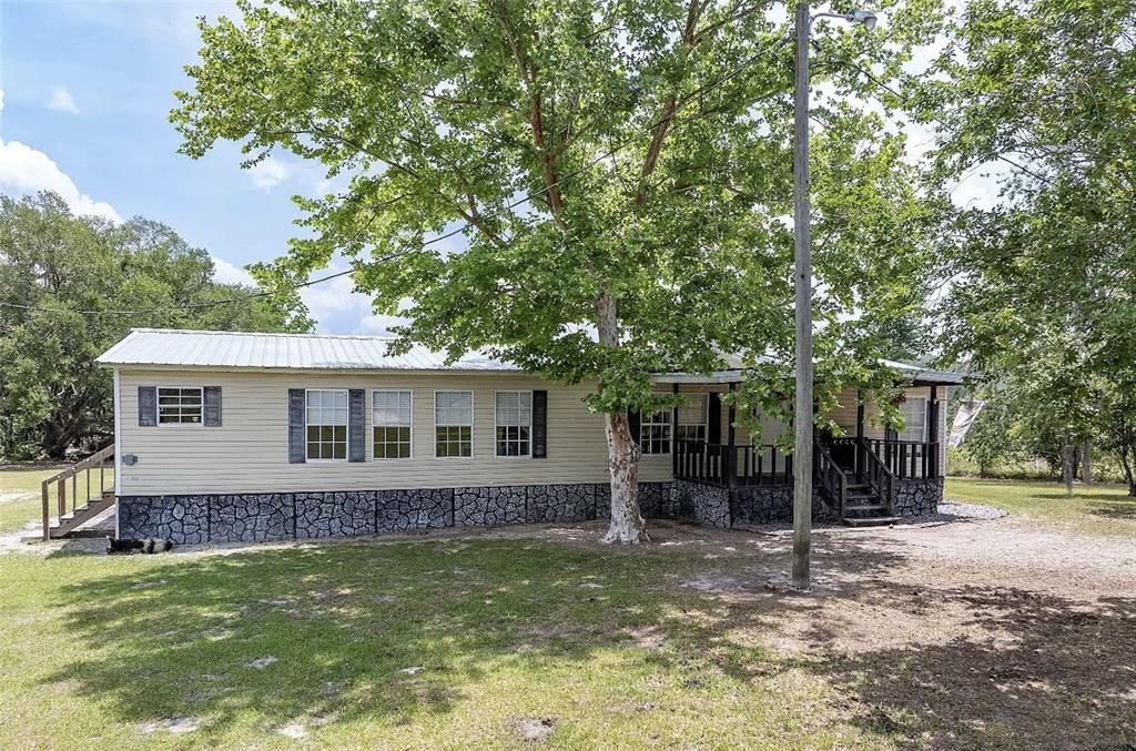 Vendido Recientemente: $325,000 (3 camas, 2 baños, 1560 Pies cuadrados)
